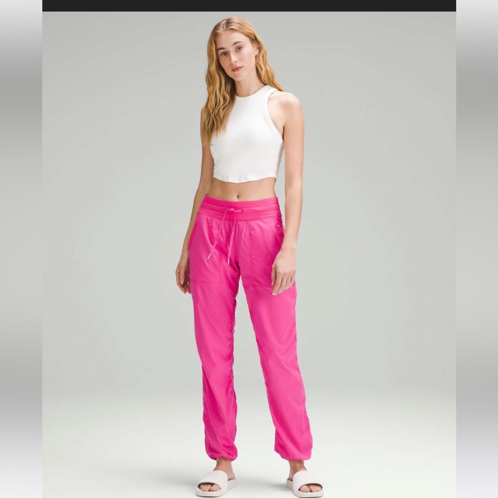 Lululemon Dance Studio Pant in Sonic Pink, Sz 14 Reg Inseam EUC